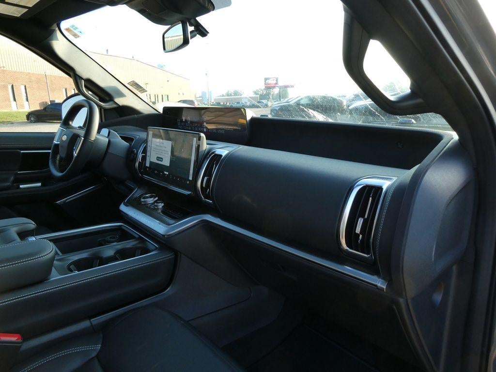 2027 Ford Expedition Max Platinum 4x4