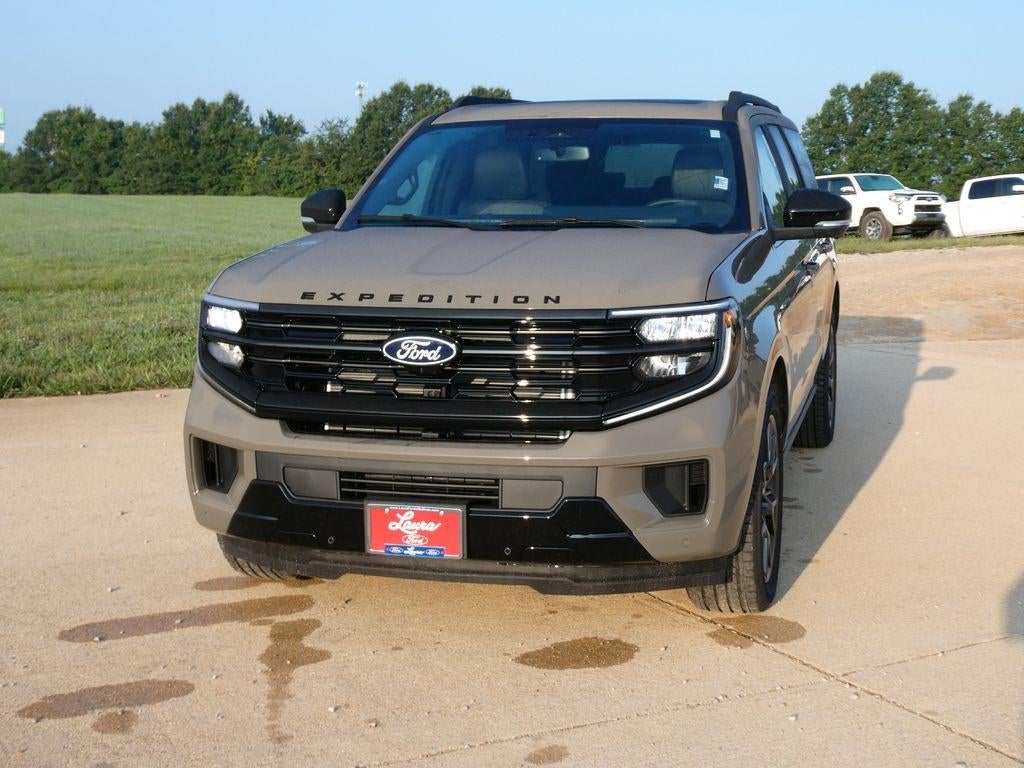 2027 Ford Expedition Max Platinum 4x4