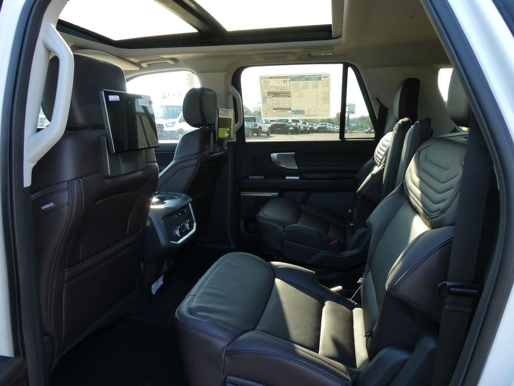 2027 Ford Expedition Max Platinum 4x4