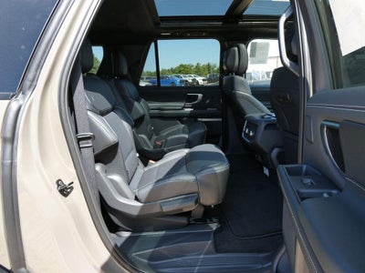 2027 Ford Expedition Max Platinum 4x4