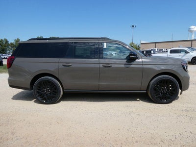 2027 Ford Expedition Max Platinum 4x4