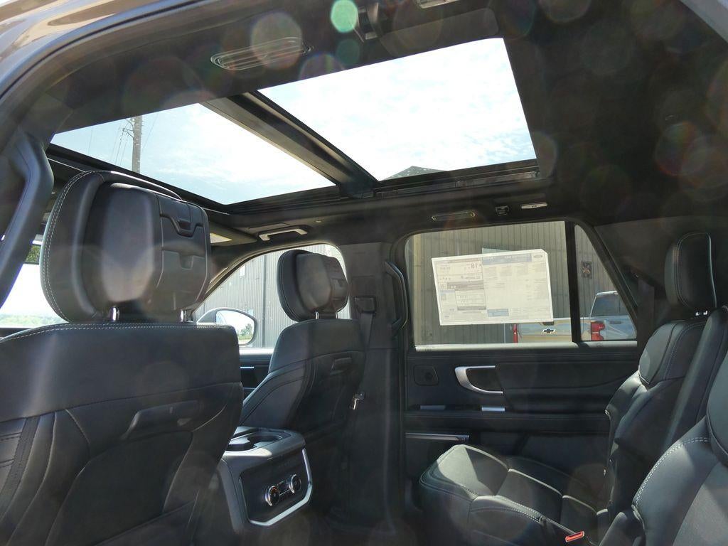 2027 Ford Expedition Max Platinum 4x4
