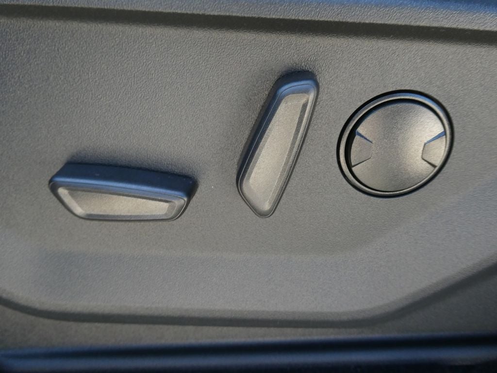 2027 Ford Expedition Max Platinum 4x4