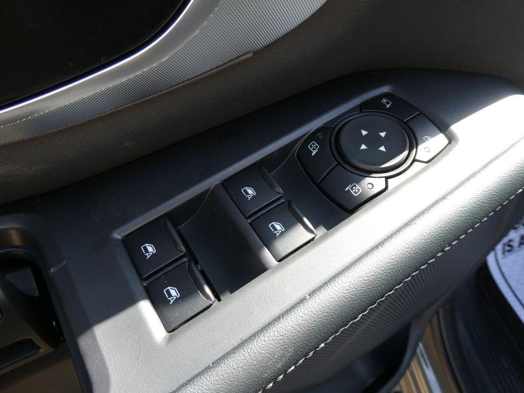 2027 Ford Expedition Max Platinum 4x4
