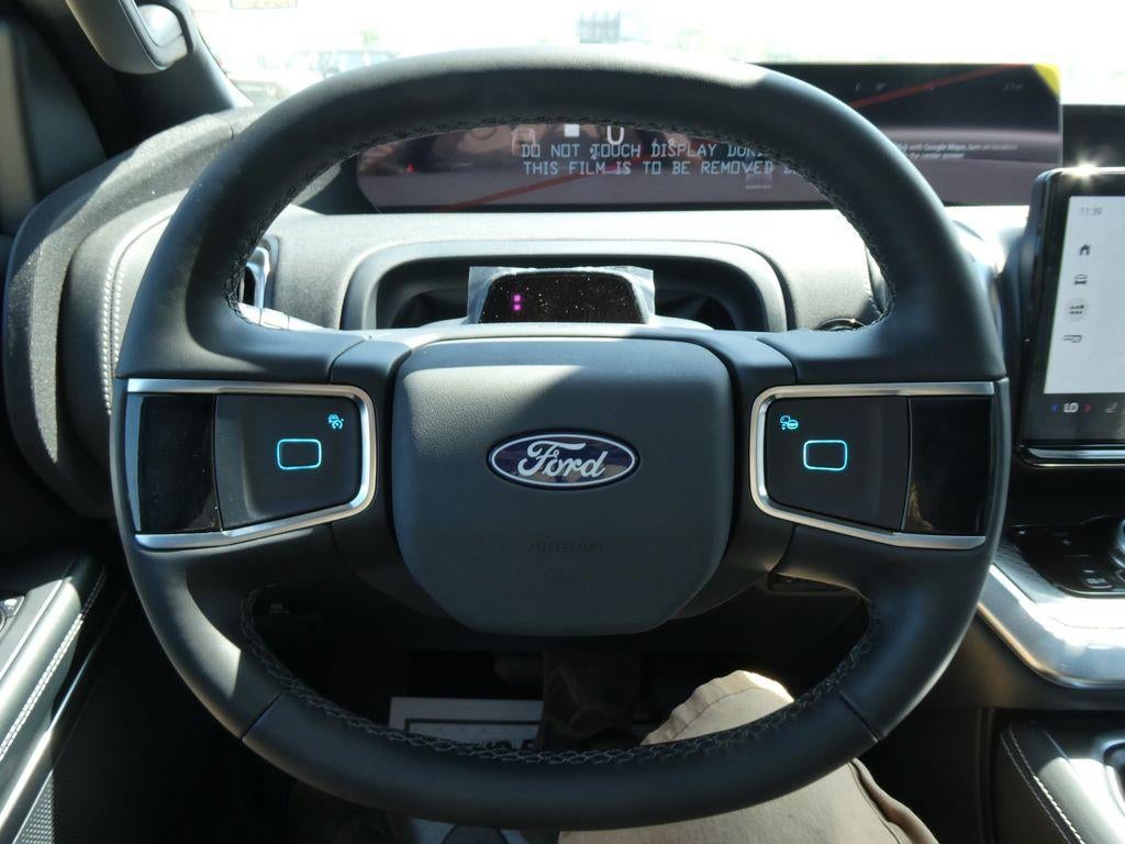 2027 Ford Expedition Max Platinum 4x4