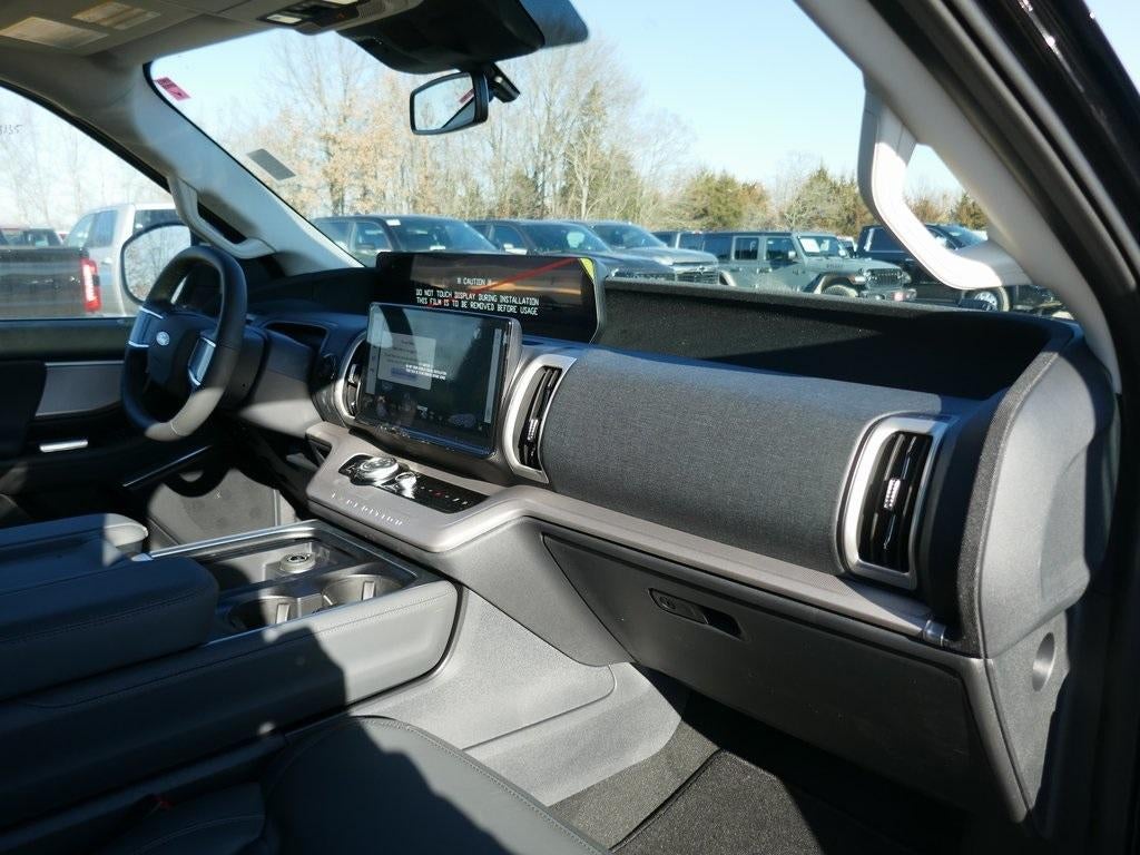 2026 Ford Expedition Active 4x4