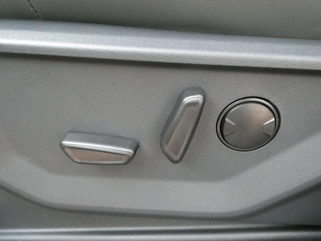 2025 Ford Expedition Active 4x4