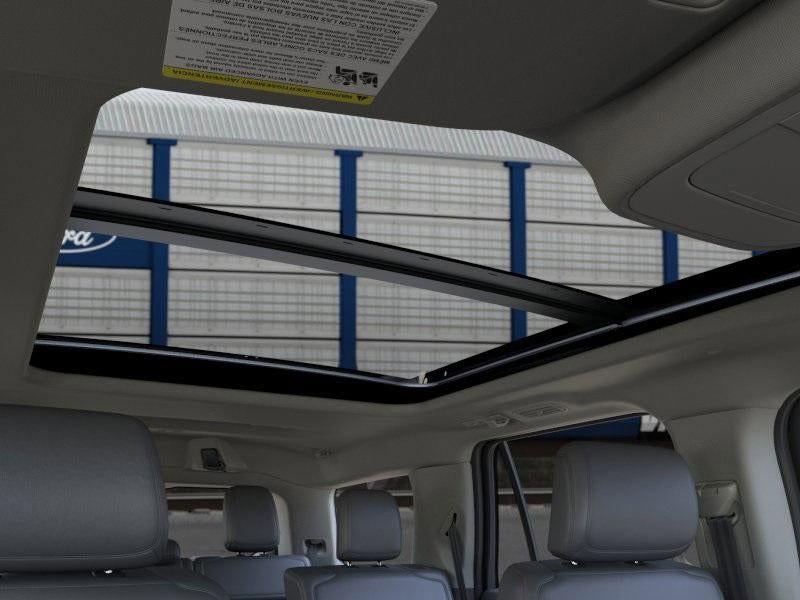 2025 Ford Expedition Active 4x4