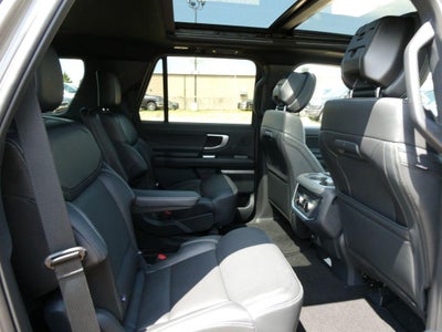 2027 Ford Expedition Platinum 4x4