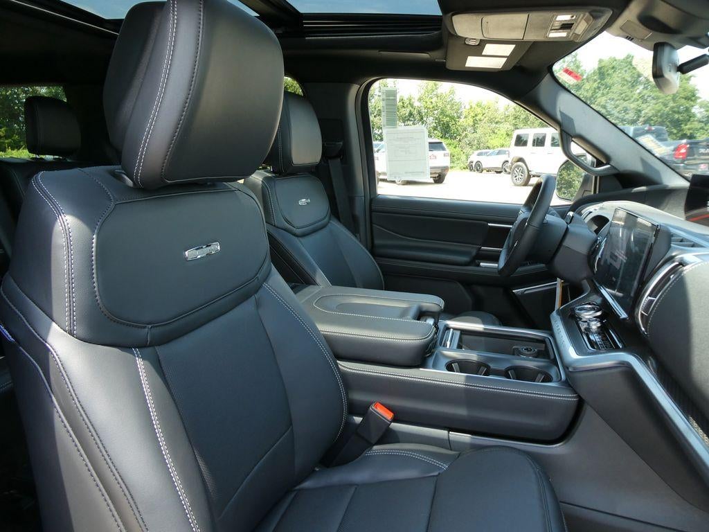 2027 Ford Expedition Platinum 4x4