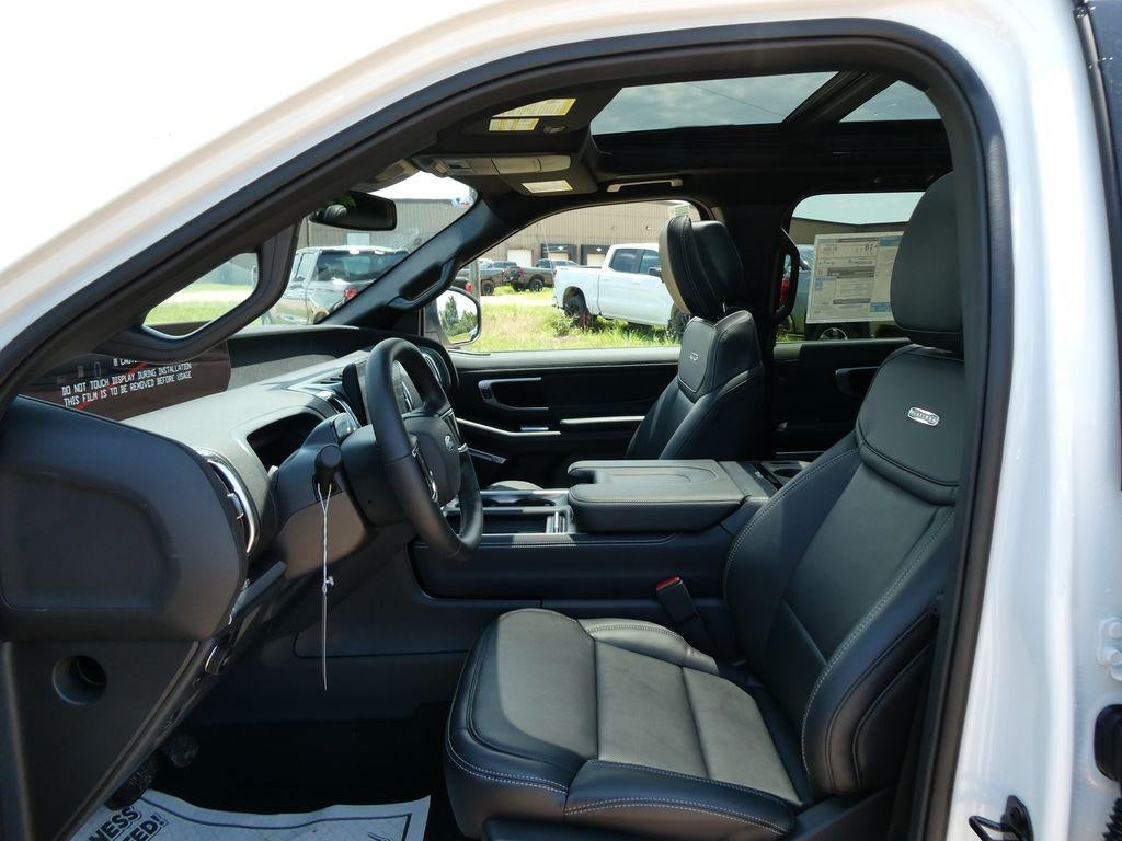 2027 Ford Expedition Platinum 4x4