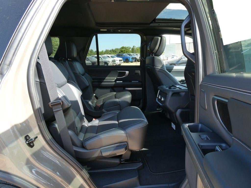 2027 Ford Expedition Platinum 4x4