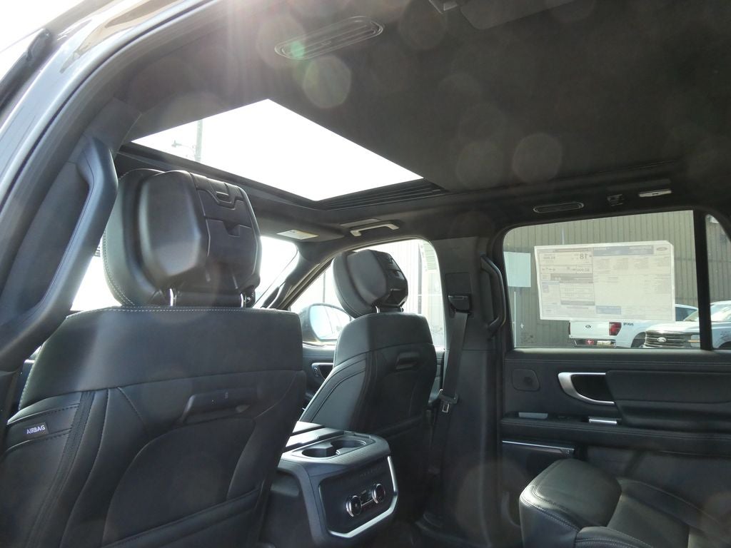 2027 Ford Expedition Platinum 4x4