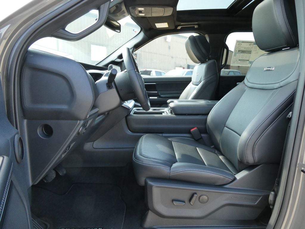 2027 Ford Expedition Platinum 4x4