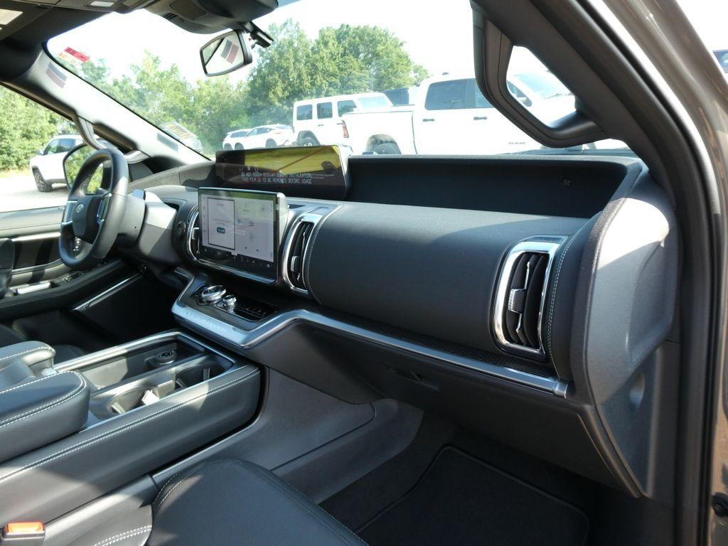 2027 Ford Expedition Platinum 4x4