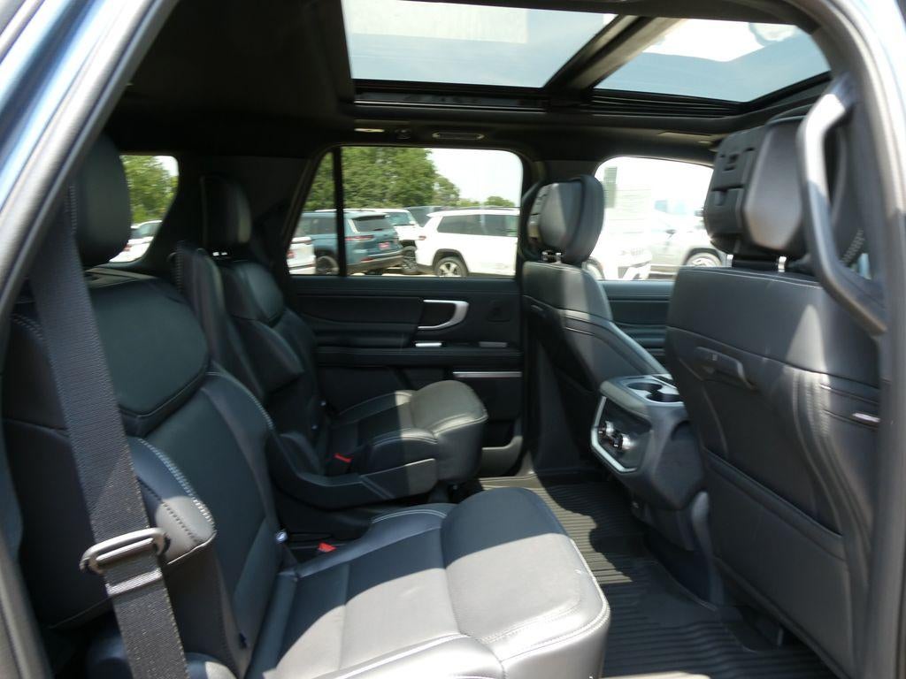 2027 Ford Expedition Platinum 4x4