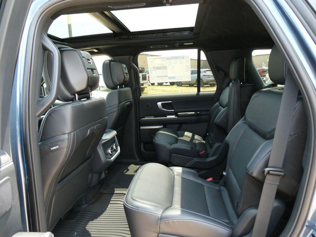 2027 Ford Expedition Platinum 4x4