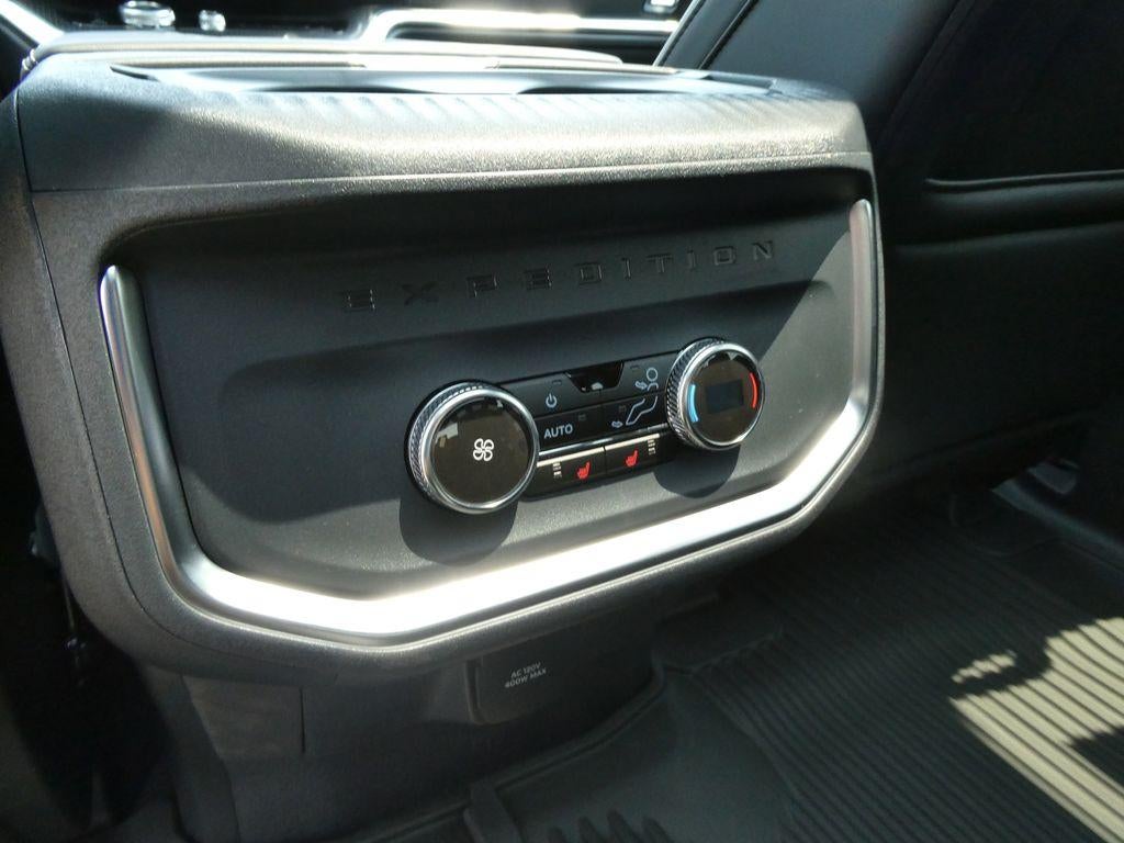 2027 Ford Expedition Platinum 4x4