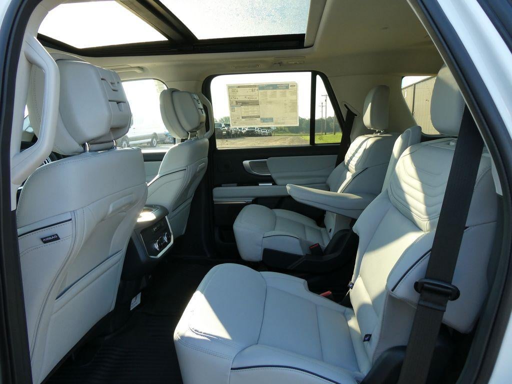 2027 Ford Expedition Platinum 4x4