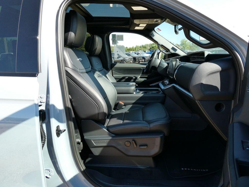 2027 Ford Expedition Platinum 4x4