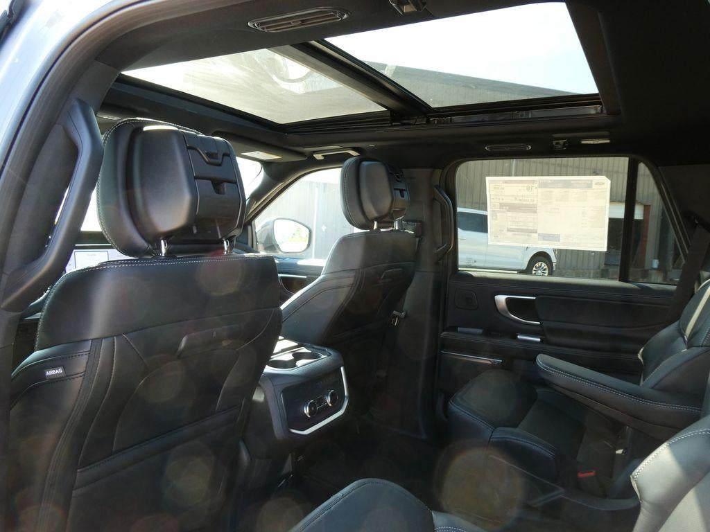 2027 Ford Expedition Platinum 4x4
