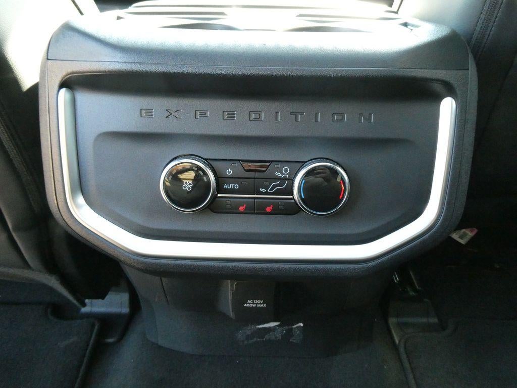 2027 Ford Expedition Platinum 4x4