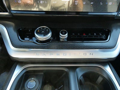 2027 Ford Expedition Platinum 4x4