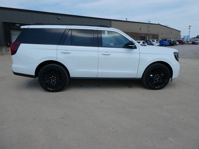 2027 Ford Expedition Platinum 4x4