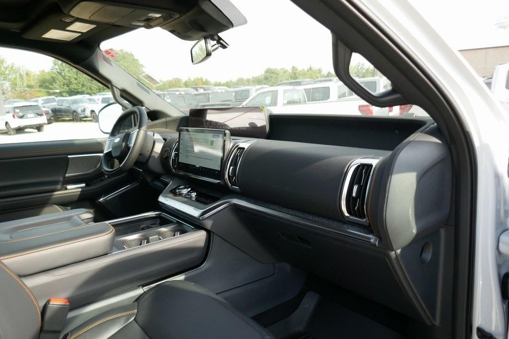 2025 Ford Expedition Tremor 4x4