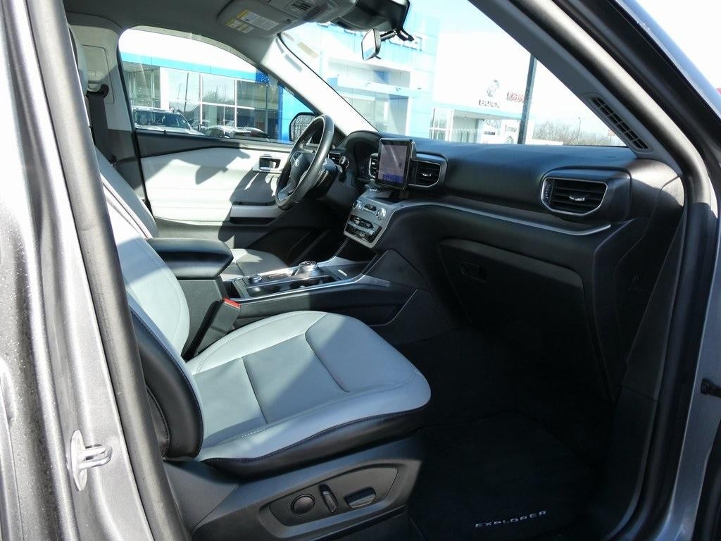 2021 Ford Explorer XLT 4WD