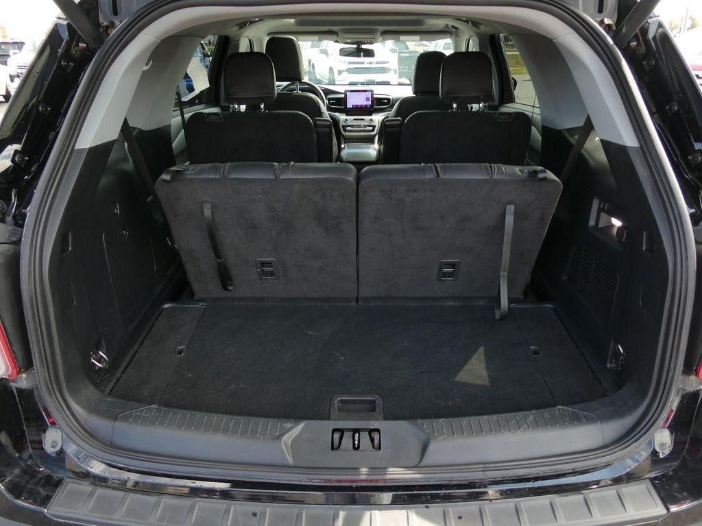 2023 Ford Explorer XLT 4WD