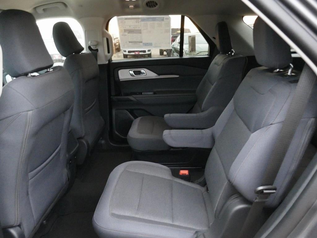 2026 Ford Explorer Active w/100A Pkg 4WD