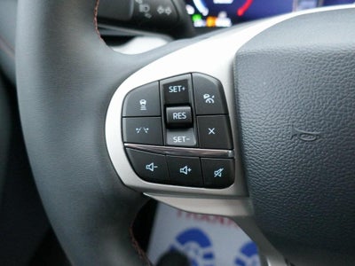 2026 Ford Explorer Active w/100A Pkg 4WD