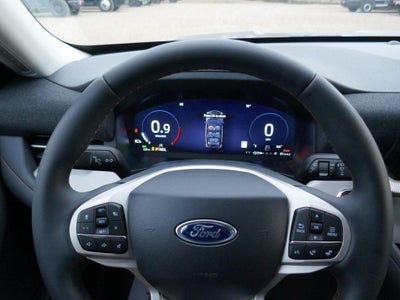 2026 Ford Explorer Active w/100A Pkg 4WD
