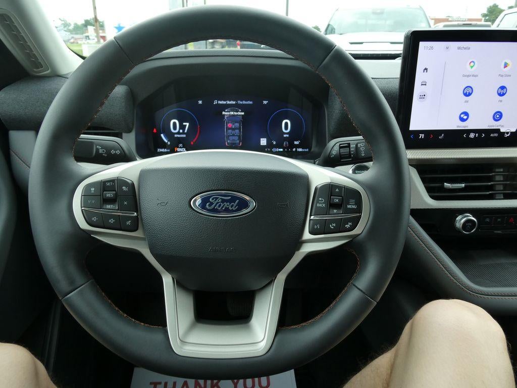 2026 Ford Explorer Active w/100A Pkg 4WD