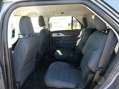 2026 Ford Explorer Active w/100A Pkg 4WD
