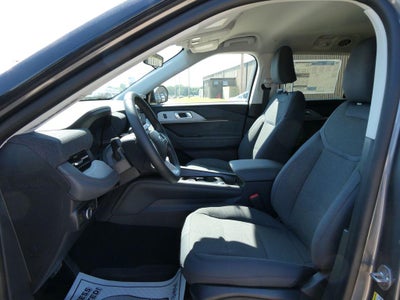 2026 Ford Explorer Active w/100A Pkg 4WD