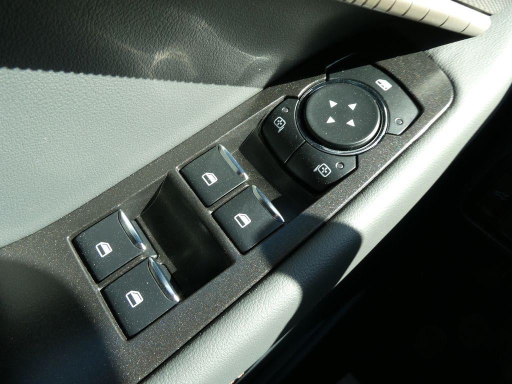 2026 Ford Explorer Active w/100A Pkg 4WD