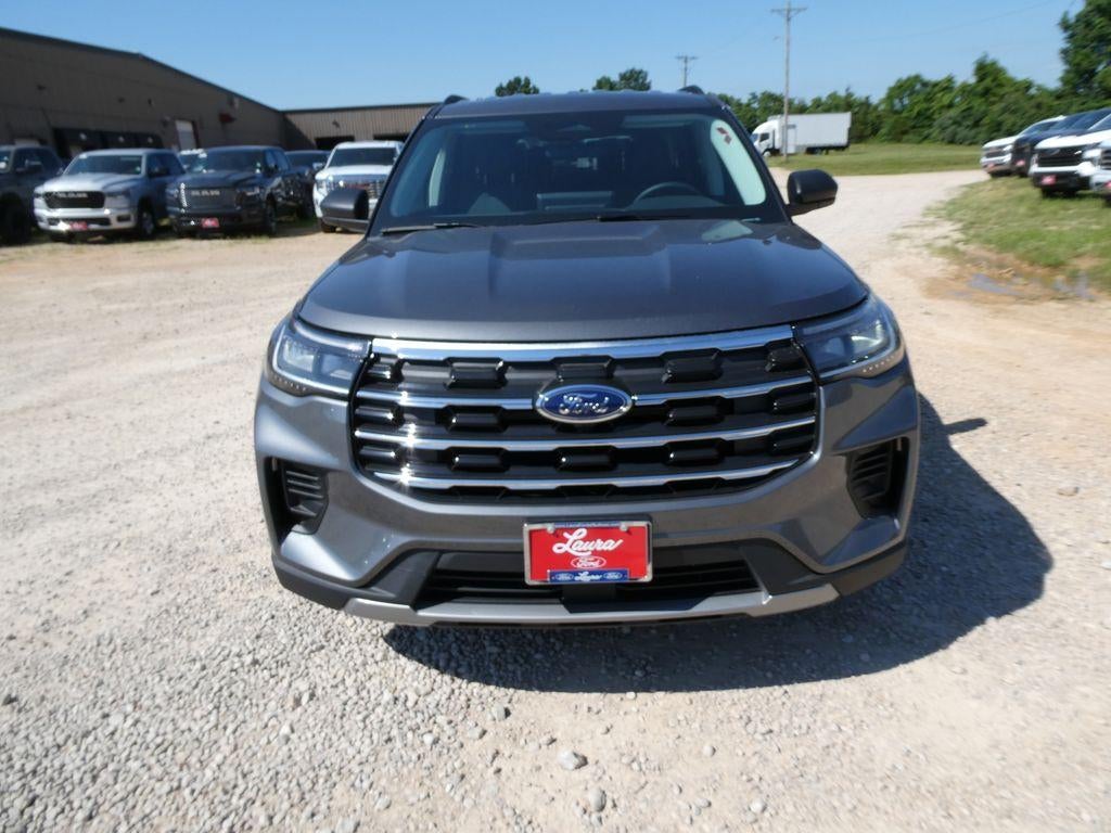 2026 Ford Explorer Active w/100A Pkg 4WD