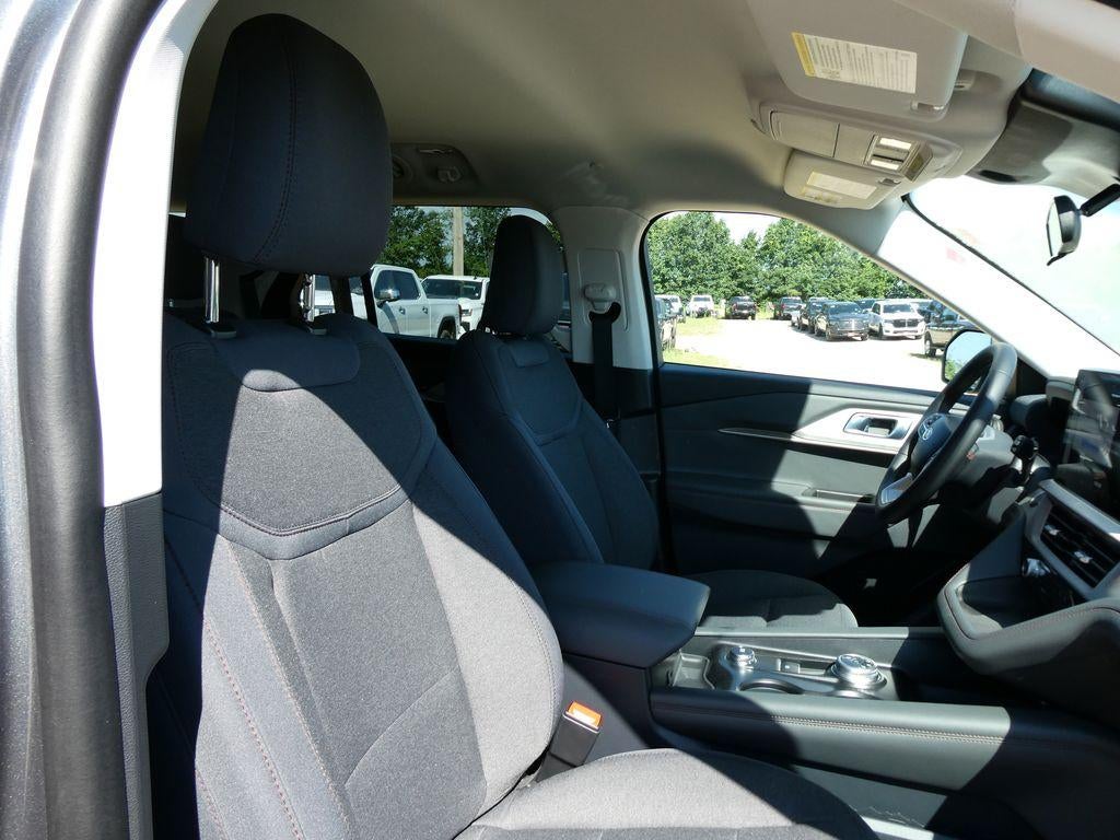 2026 Ford Explorer Active w/100A Pkg 4WD
