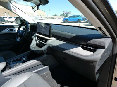 2026 Ford Explorer Active w/200A Pkg 4WD