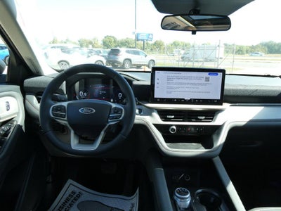 2026 Ford Explorer Active w/200A Pkg 4WD