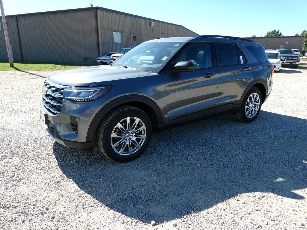 2027 Ford Explorer Active w/200A Pkg 4WD