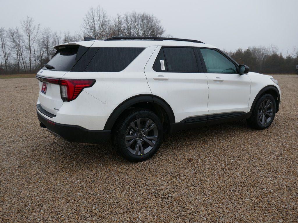2026 Ford Explorer Active w/100A Pkg 4WD