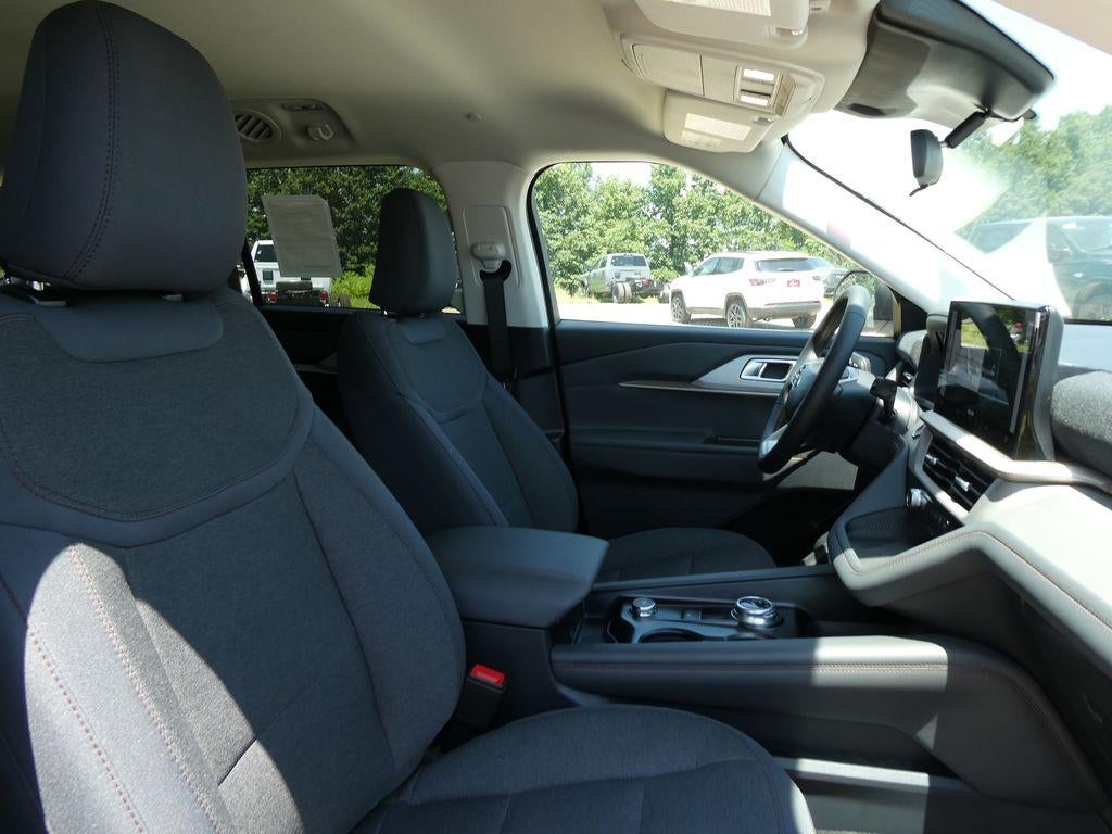 2026 Ford Explorer Active w/100A Pkg 4WD