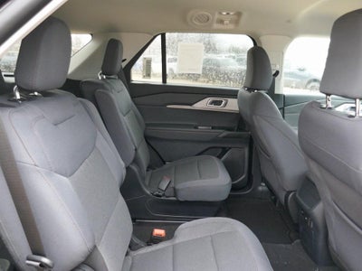 2026 Ford Explorer Active w/100A Pkg 4WD