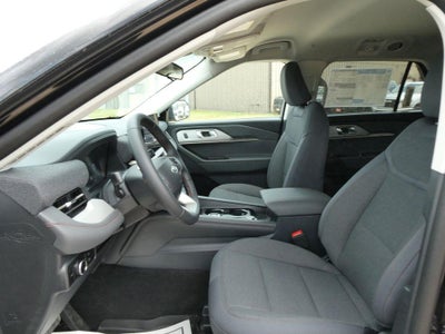 2026 Ford Explorer Active w/100A Pkg 4WD