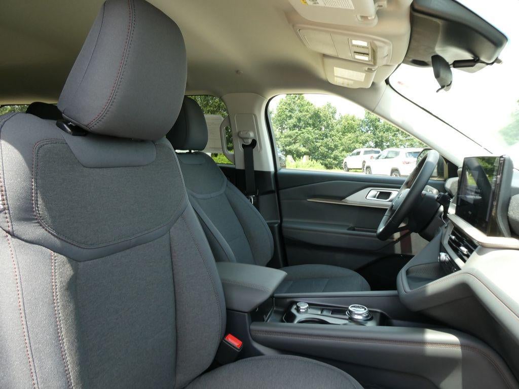 2026 Ford Explorer Active w/100A Pkg 4WD