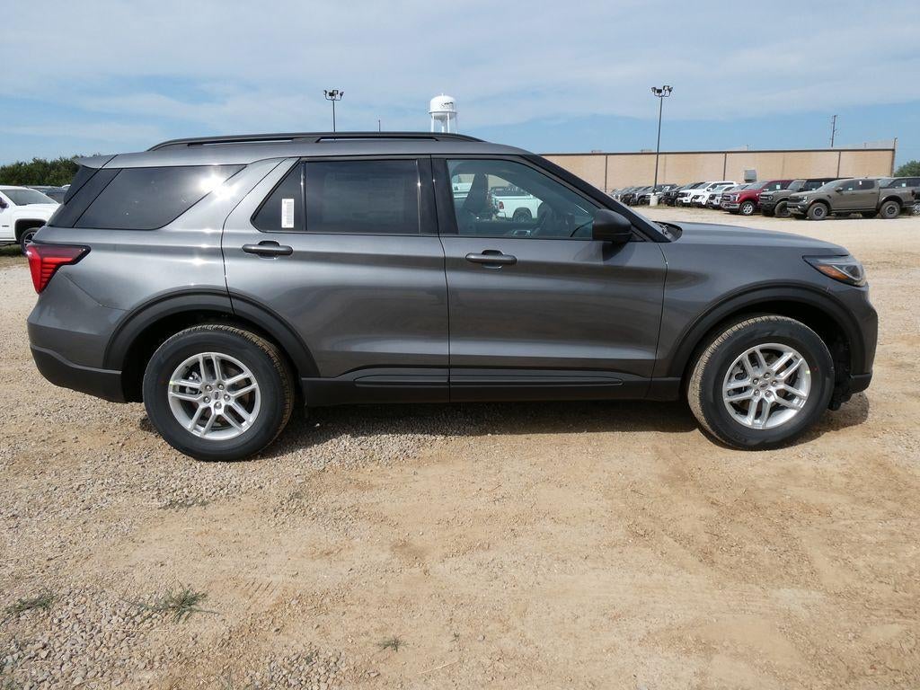 2027 Ford Explorer Active w/200A Pkg 4WD