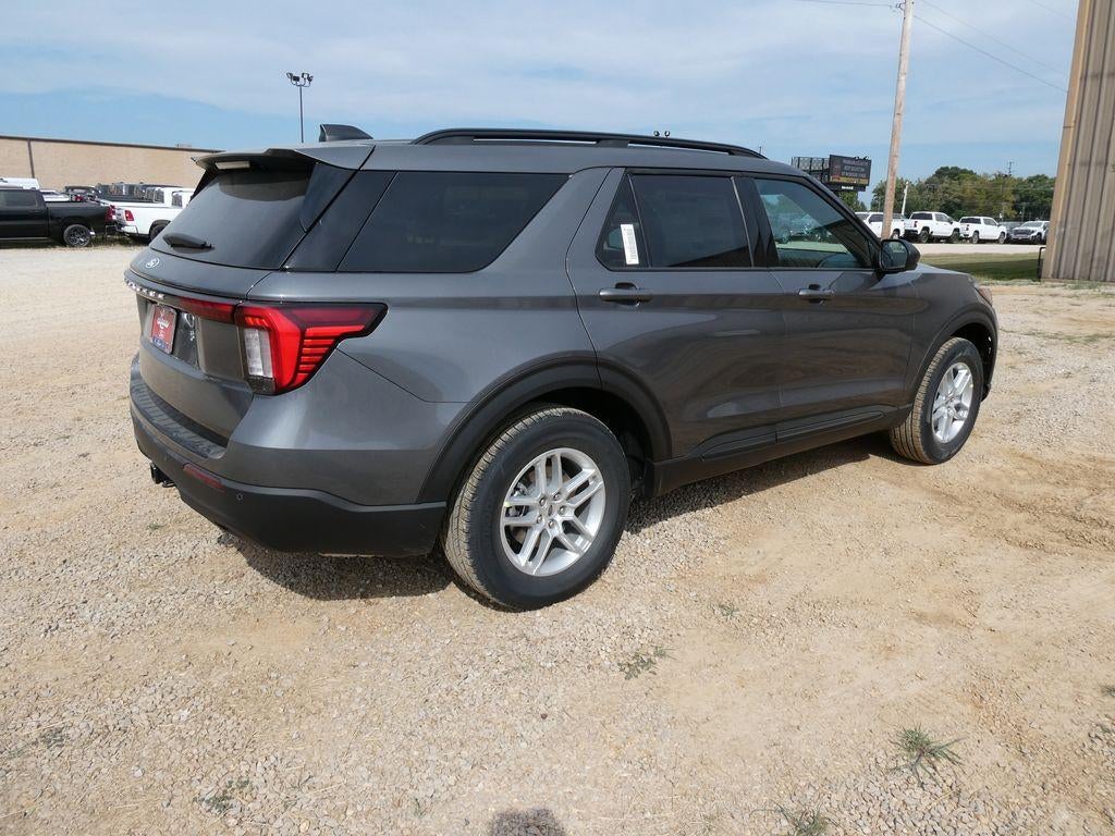 2027 Ford Explorer Active w/200A Pkg 4WD